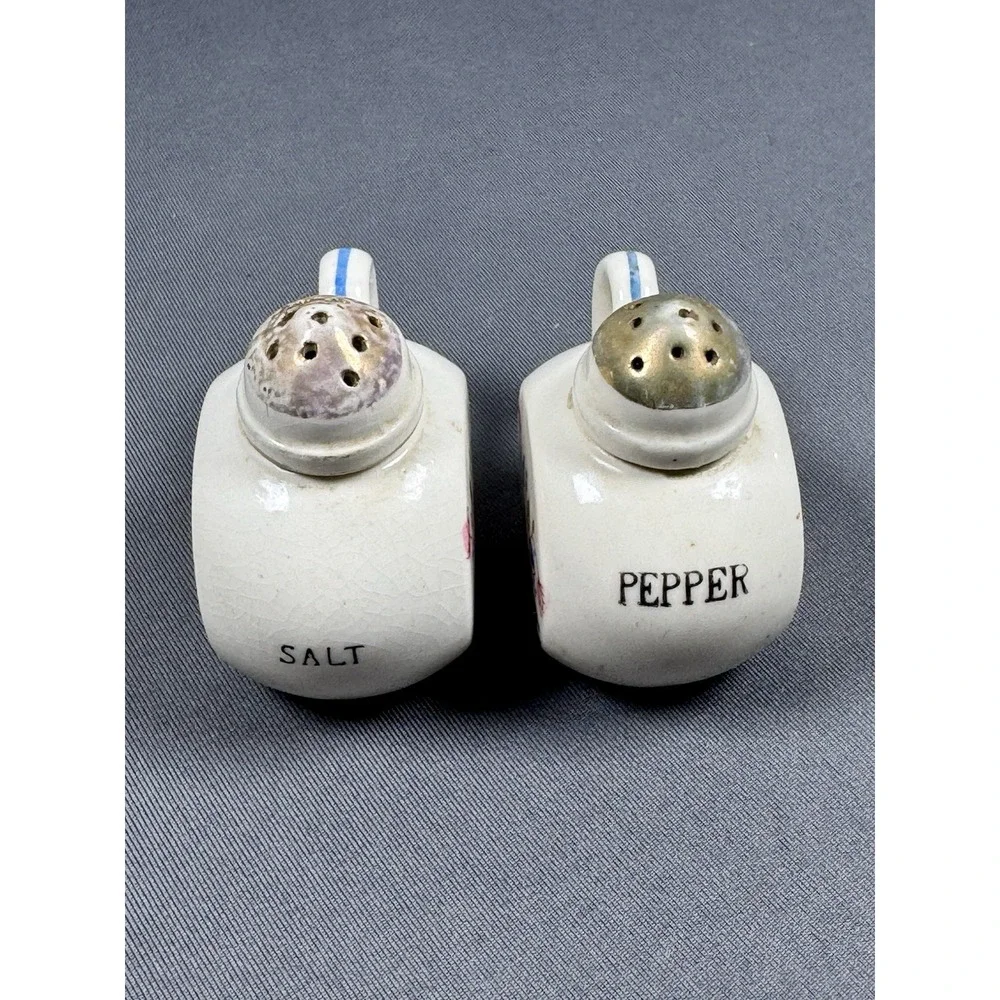 vintage porcelain Salt‎ & Pepper shakers Pitcher - Japan